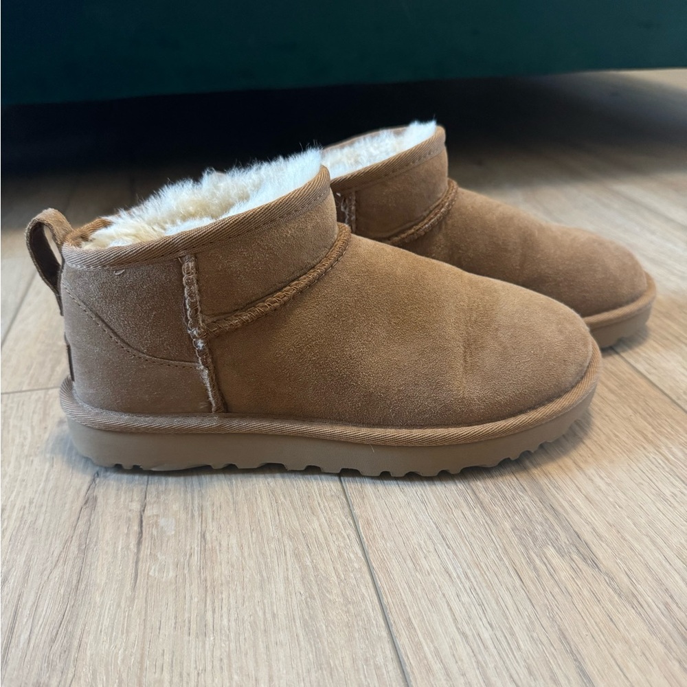 UGG classic ultra mini